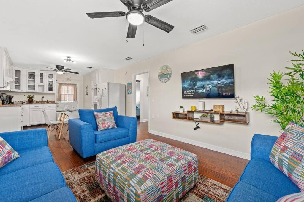 Holiday home Sea Escape: Pcb Two Blocks From Beach