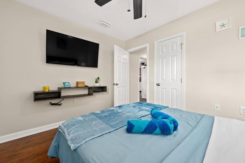 Holiday home Sea Escape: Pcb Two Blocks From Beach