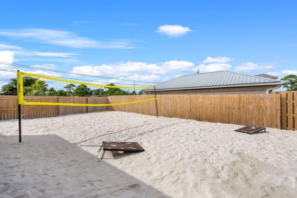 Sea Escape: Pcb Two Blocks From Beach Holiday home Panama City Beach